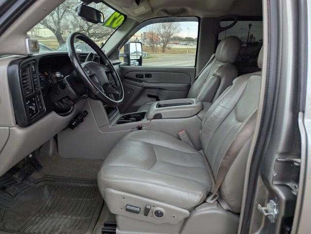 used 2007 Chevrolet Silverado 2500 car, priced at $22,388