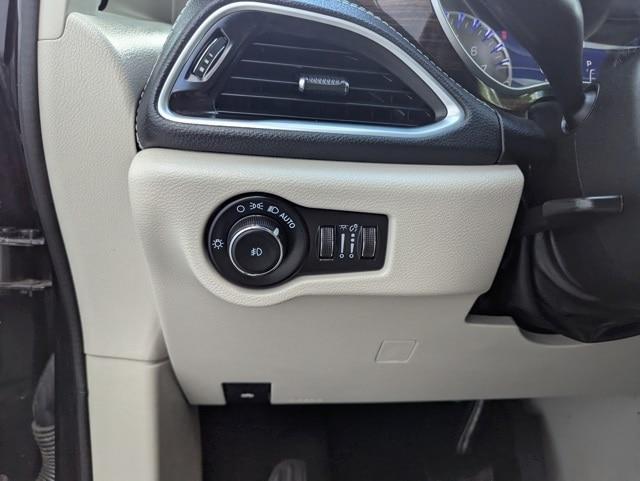 used 2023 Chrysler Pacifica car, priced at $26,138