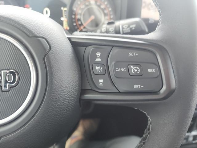 new 2025 Jeep Wrangler car, priced at $67,020