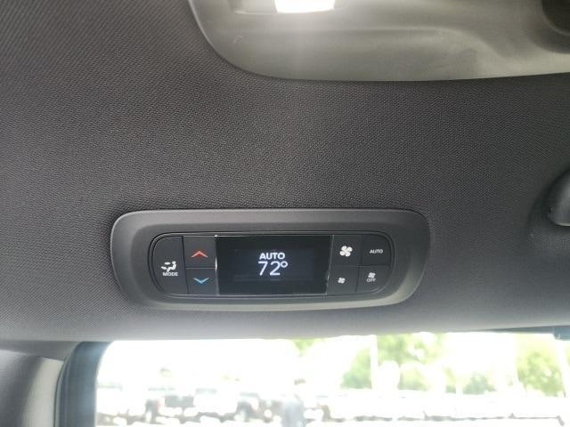 new 2026 Chrysler Pacifica car, priced at $39,813