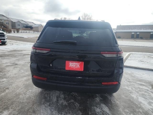 new 2025 Jeep Grand Cherokee car, priced at $39,769