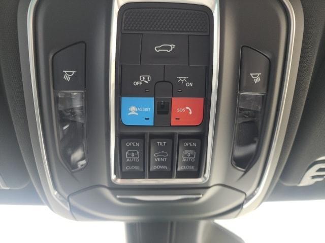 new 2025 Jeep Wagoneer car, priced at $68,277