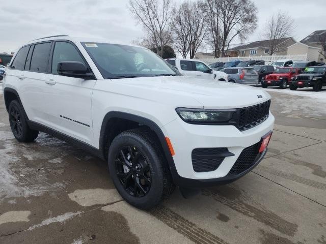 new 2025 Jeep Grand Cherokee car, priced at $39,458