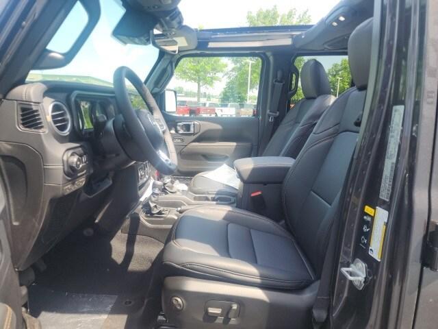 new 2025 Jeep Wrangler car, priced at $57,862