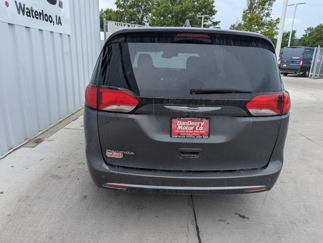 used 2020 Chrysler Pacifica car, priced at $19,295