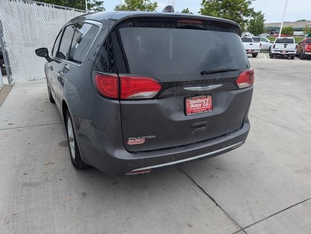 used 2020 Chrysler Pacifica car, priced at $19,295