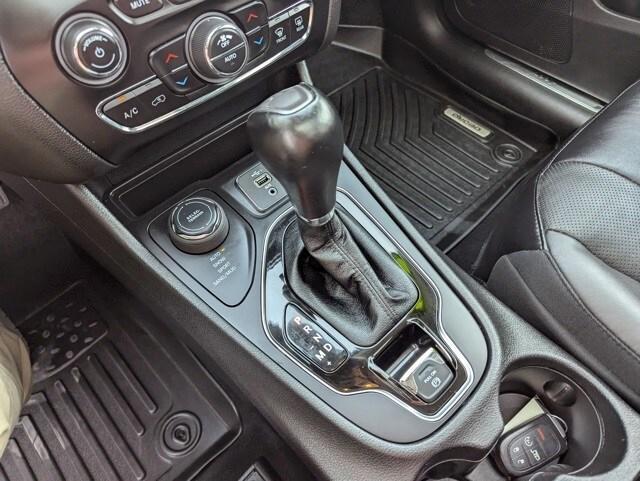 used 2021 Jeep Cherokee car, priced at $25,450