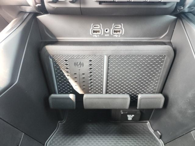 new 2025 Ram 1500 car, priced at $47,600