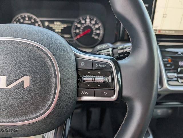 used 2022 Kia Sorento car, priced at $25,201