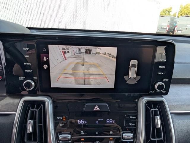used 2022 Kia Sorento car, priced at $25,201