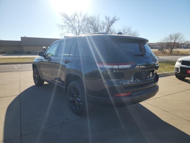 new 2025 Jeep Grand Cherokee L car, priced at $44,944