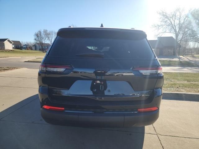 new 2025 Jeep Grand Cherokee L car, priced at $44,944