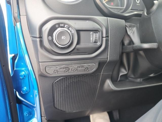 new 2025 Jeep Wrangler car, priced at $52,807