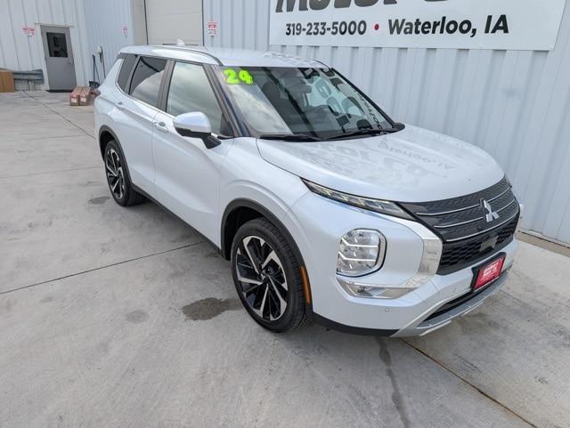 used 2024 Mitsubishi Outlander car, priced at $24,609