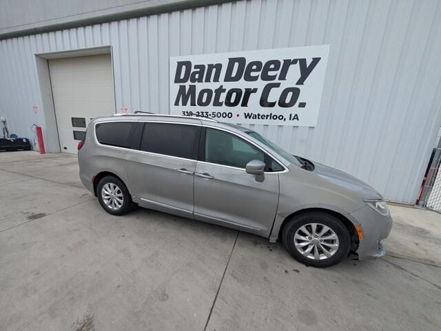 used 2019 Chrysler Pacifica car, priced at $3,995