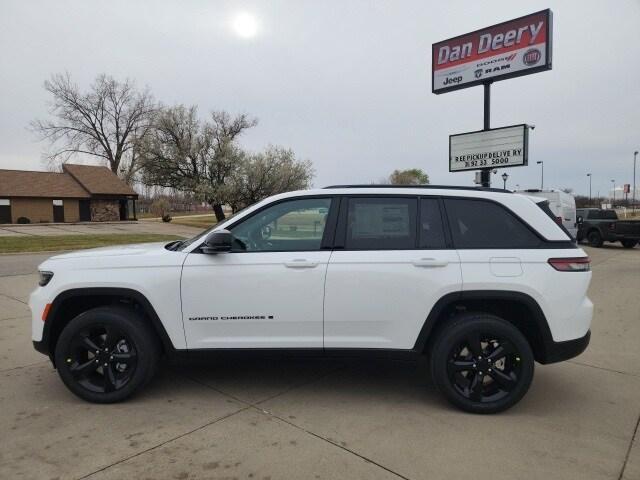 new 2025 Jeep Grand Cherokee car, priced at $41,363