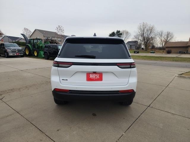 new 2025 Jeep Grand Cherokee car, priced at $41,363