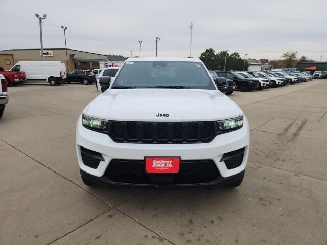 new 2025 Jeep Grand Cherokee car, priced at $41,363