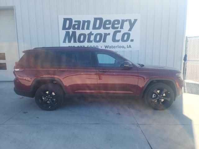 new 2025 Jeep Grand Cherokee L car, priced at $43,633
