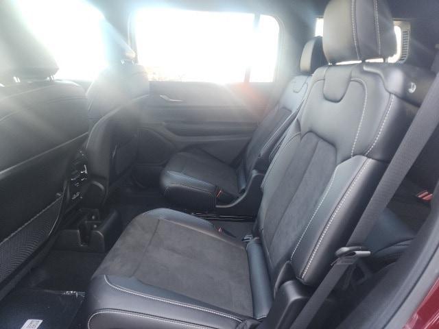 new 2025 Jeep Grand Cherokee L car, priced at $43,633