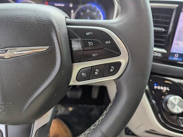 used 2023 Chrysler Pacifica car, priced at $22,007
