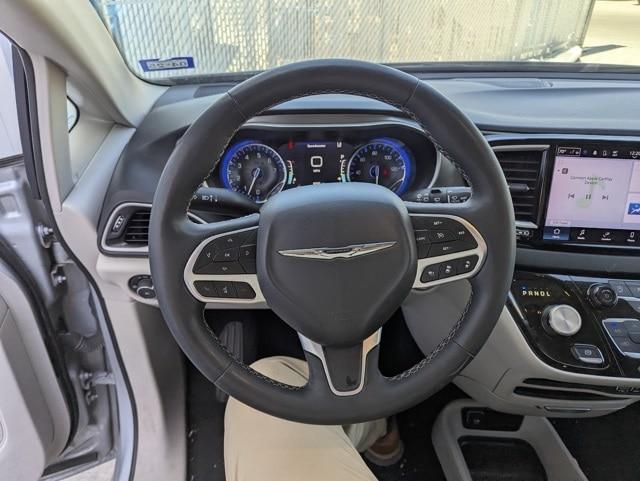 used 2023 Chrysler Pacifica car, priced at $23,125