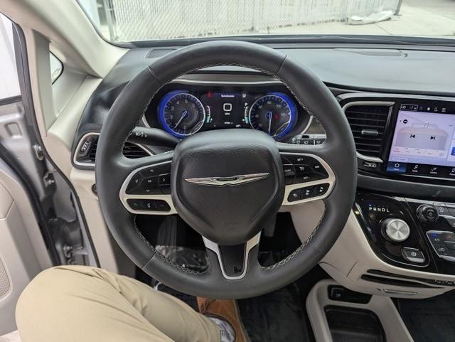 used 2023 Chrysler Pacifica car, priced at $22,007