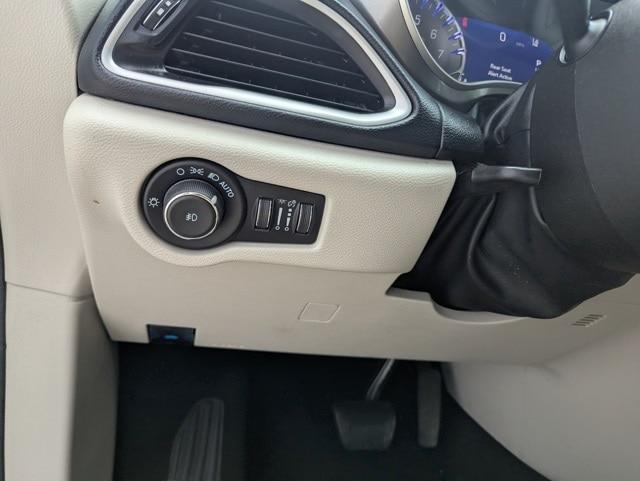used 2023 Chrysler Pacifica car, priced at $22,007