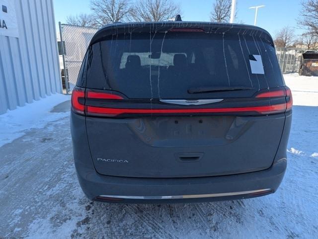 used 2022 Chrysler Pacifica car, priced at $20,353