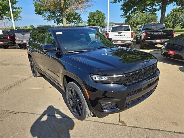 new 2024 Jeep Grand Cherokee L car, priced at $39,163