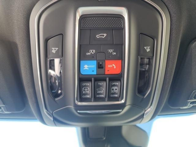 new 2025 Jeep Grand Cherokee L car, priced at $49,879