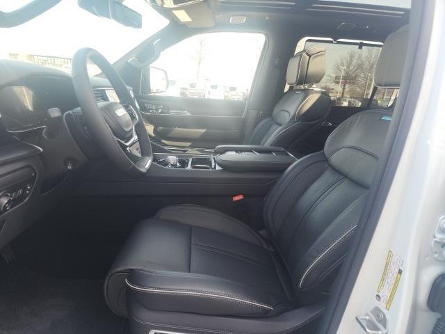 new 2025 Jeep Grand Wagoneer car, priced at $93,016