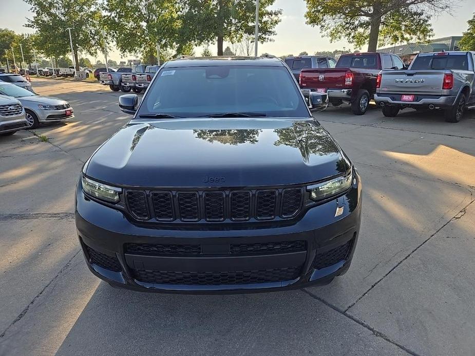 new 2024 Jeep Grand Cherokee L car, priced at $39,312