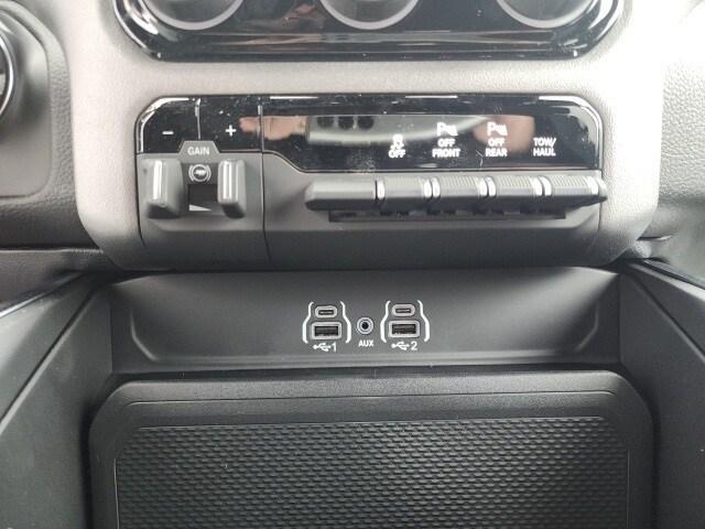 new 2025 Ram 1500 car, priced at $41,461