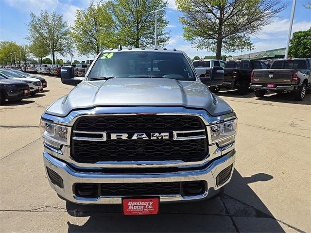 new 2024 Ram 3500 car, priced at $54,472