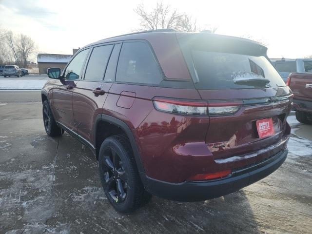 new 2025 Jeep Grand Cherokee car, priced at $41,479