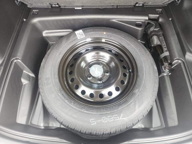new 2025 Jeep Grand Cherokee car, priced at $43,398
