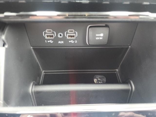 new 2025 Jeep Grand Cherokee car, priced at $43,398