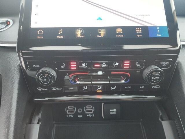 new 2025 Jeep Grand Cherokee L car, priced at $50,051