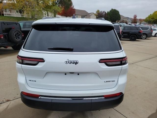 new 2024 Jeep Grand Cherokee L car, priced at $43,782