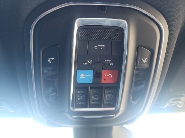 new 2025 Jeep Wagoneer car, priced at $67,611