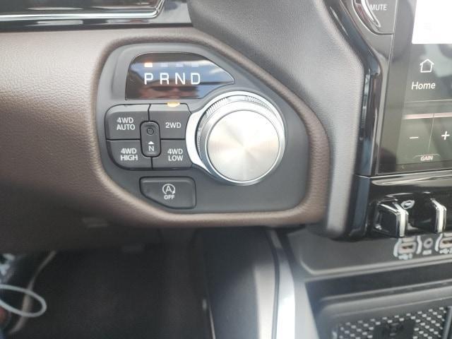 new 2025 Ram 1500 car, priced at $61,804