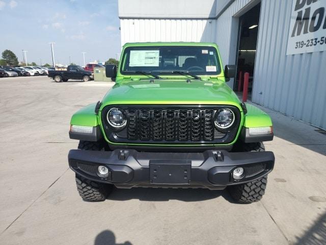 new 2025 Jeep Gladiator car, priced at $44,305