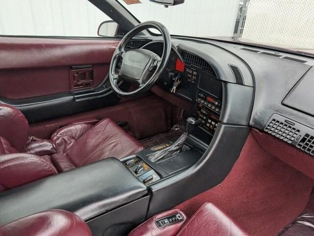 used 1993 Chevrolet Corvette car, priced at $13,559