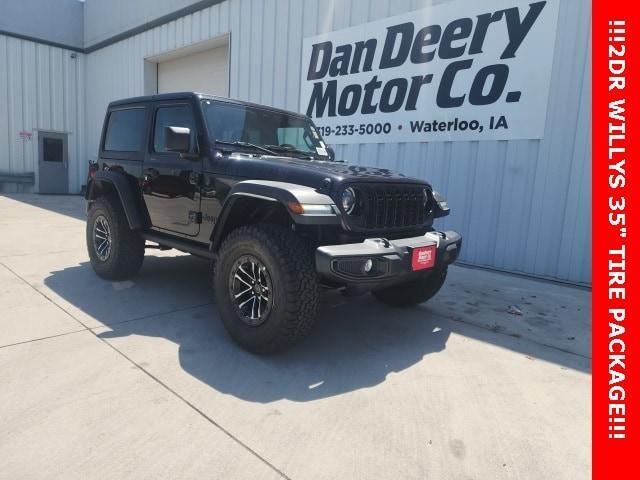 new 2025 Jeep Wrangler car, priced at $46,085