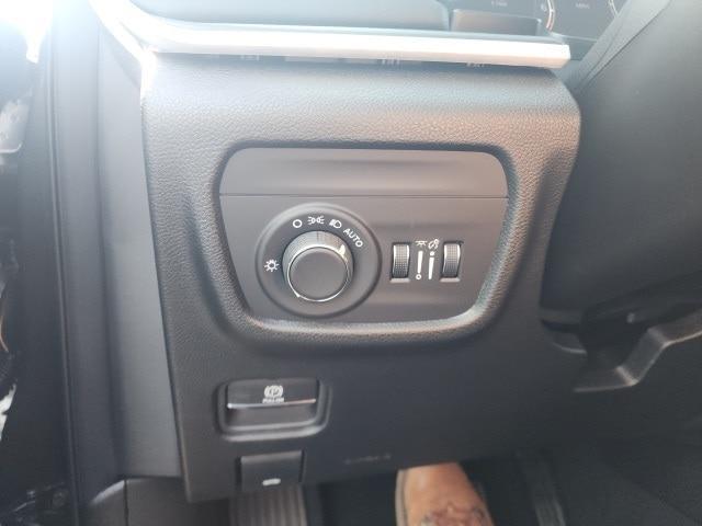 new 2025 Jeep Grand Cherokee L car, priced at $44,136