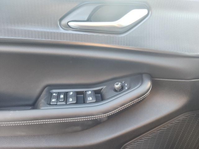 new 2025 Jeep Grand Cherokee L car, priced at $44,136