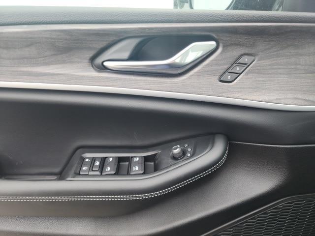 new 2025 Jeep Grand Cherokee car, priced at $45,333