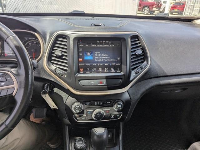 used 2016 Jeep Cherokee car, priced at $10,667