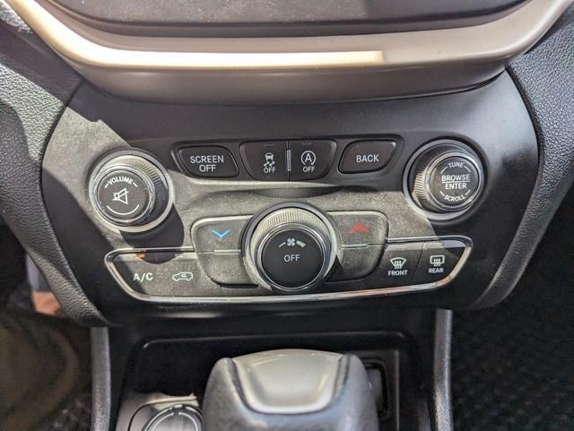 used 2016 Jeep Cherokee car, priced at $10,667